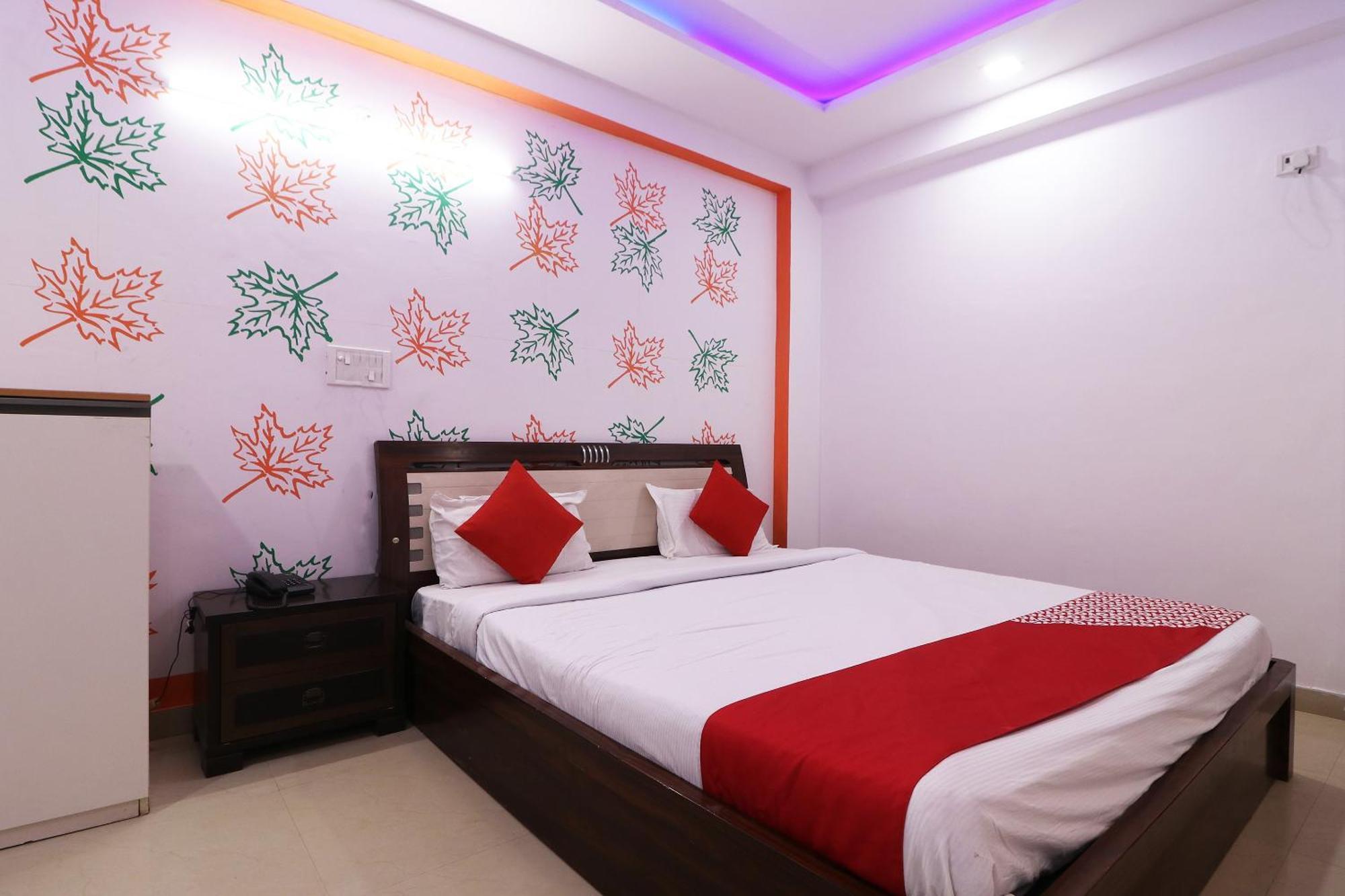 Hotel O Aaradhya Residency Noida Eksteriør billede